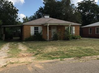 505 E Ercoupe Dr, Midwest City, OK 73110