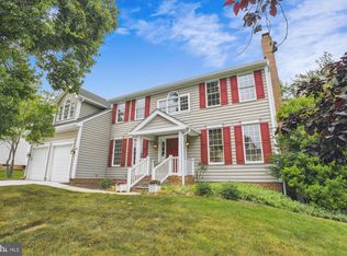 10 Timberwood Ct, Cockeysville, MD 21030