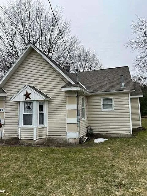 249 River Rd NW photo 1