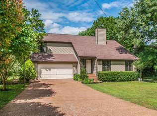 6908 Stone Creek Rd, Nashville, TN 37221