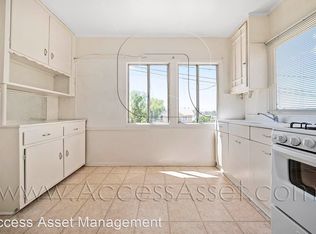 176 Olive St APT 1, Lake Elsinore, CA 92530