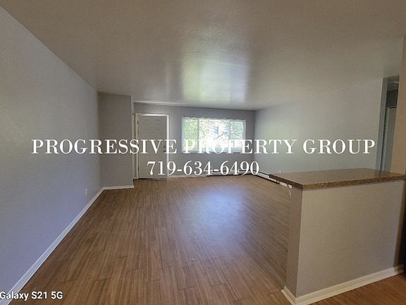 4th image of 1035 Magnolia St Unit A-d