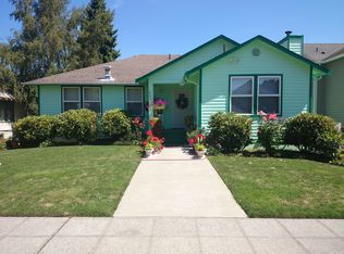 5946 41st Ave SW, Seattle, WA 98136
