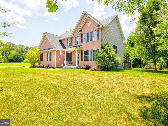 2nd image of 112 Bellemeade Dr