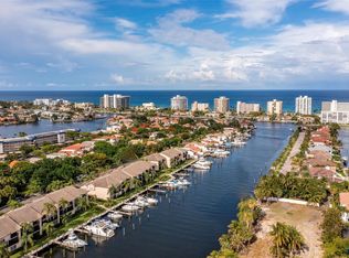 270 Captains Walk #310, Delray Beach, FL 33483