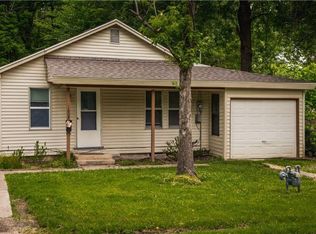 1608 Sisco Ave, Springdale, AR 72762