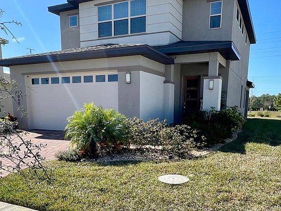 2nd image of 3060 Crispin Cir