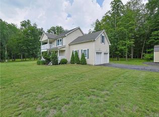 64 Vinegar Hill Rd, Pine Bush, NY 12566