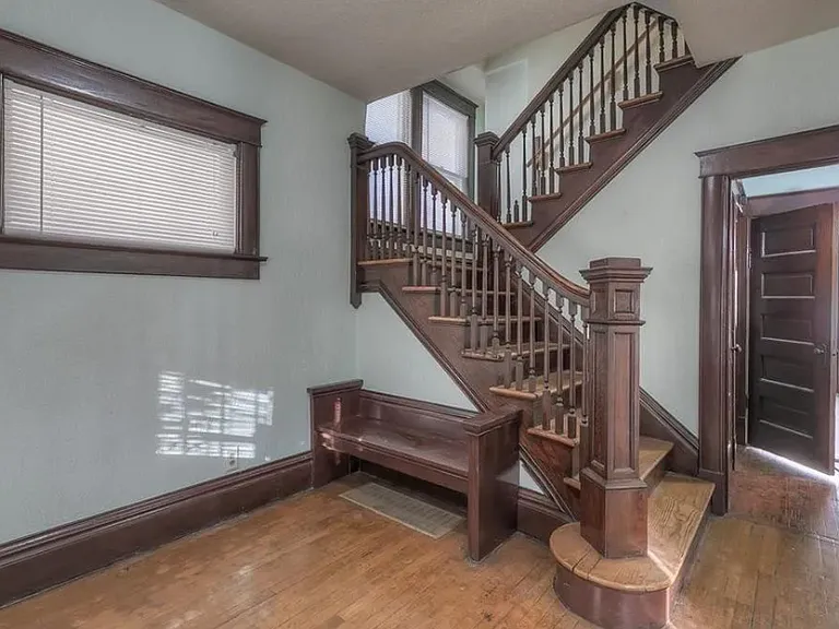 1233 Benton Blvd — Photo 3