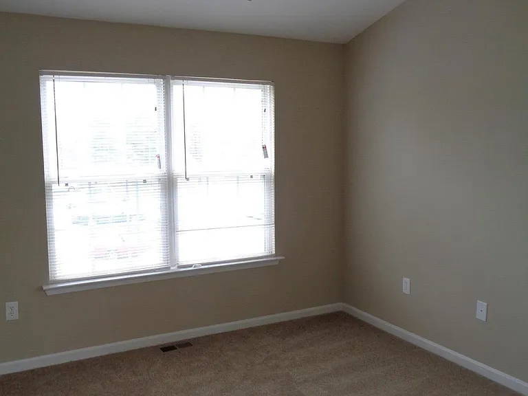 12580 Mirkwood Ln — Photo 15
