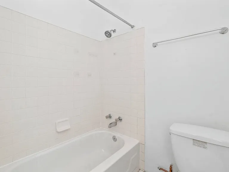 2713 N Calvert St — Photo 14