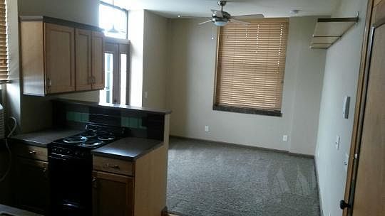 4th image of 101 S Market St #604