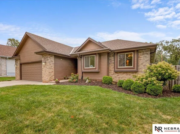 5429 S 56th St, Omaha, NE 68117