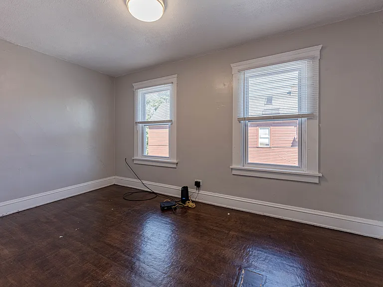 5515 Bridge Ave — Photo 10