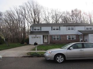 123 Knightsbridge Dr, Yardley, PA