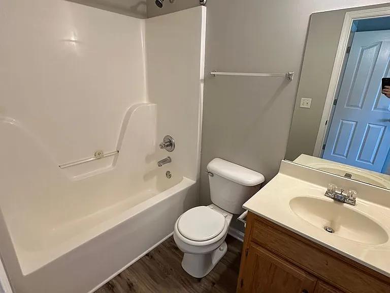 2442 Willowbrook Dr — Photo 10