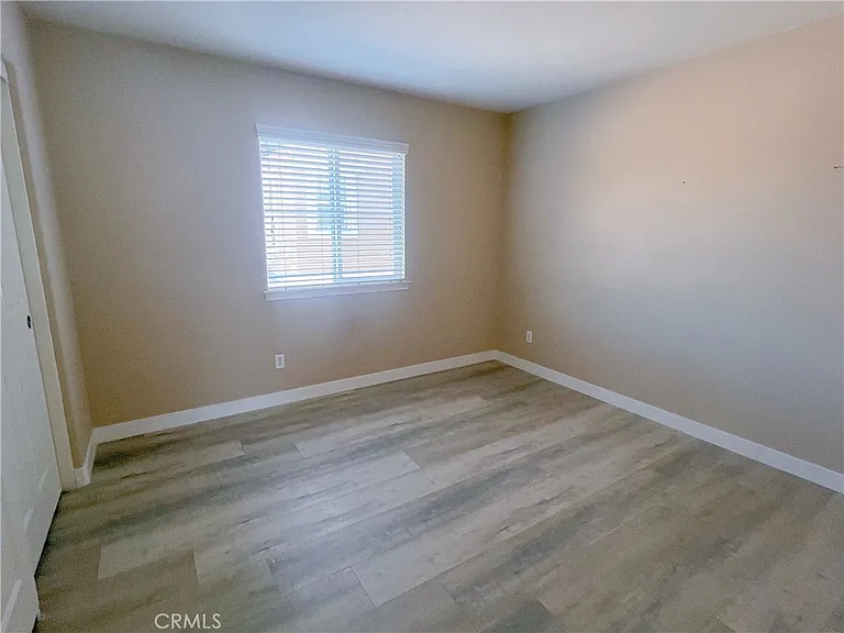 12583 Vintner Dr — Photo 17