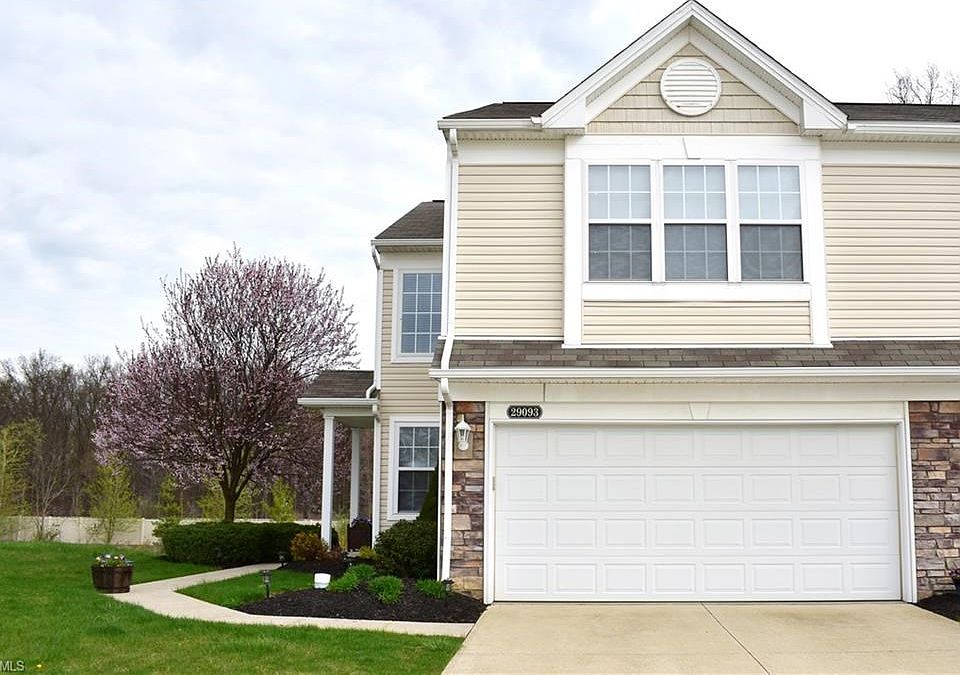 1st image of 29093 Pembrooke Blvd