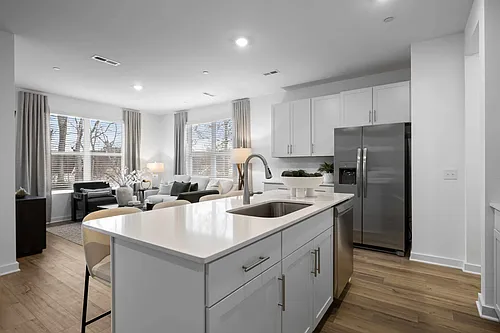 Vinewood Townhomes Photo 1