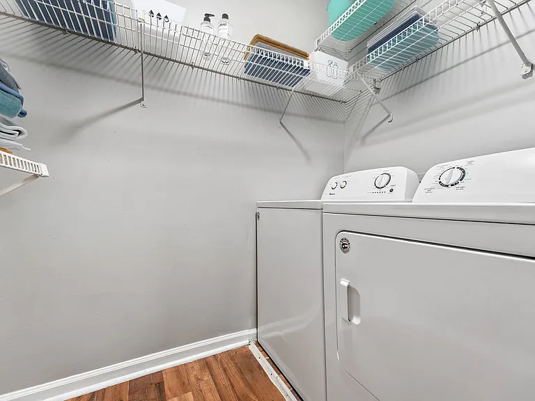 Greentree Apartments — Photo 10
