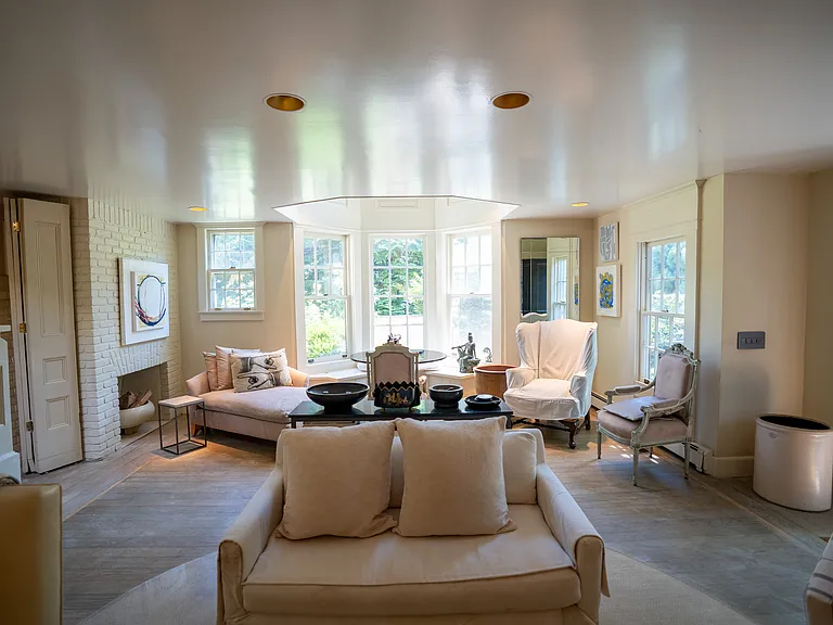 4 Cozzens Ln — Photo 14
