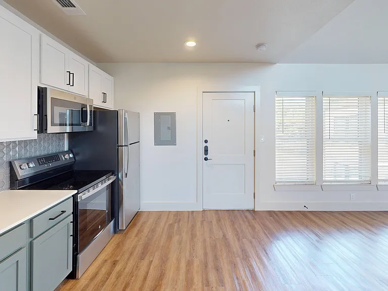 5750 Marquita Ave — Photo 8