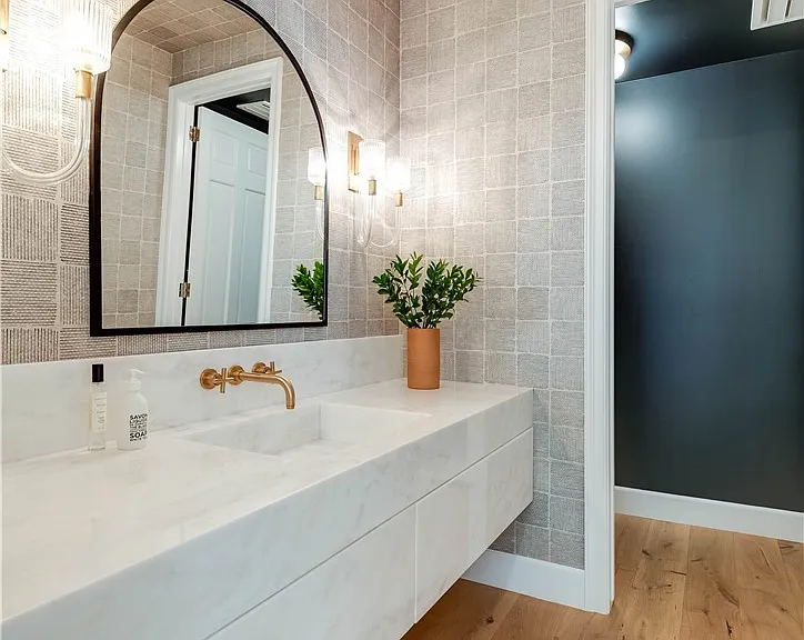 4550 Encino Ave — Photo 15