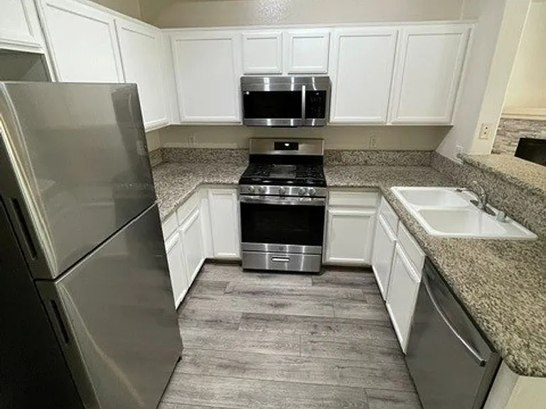 3511 Desert Cliff St #103 — Photo 10