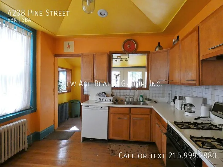 4238 Pine St — Photo 12