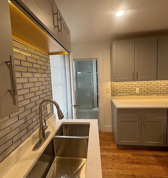 20-22 Everett Sq #2B — Photo 6