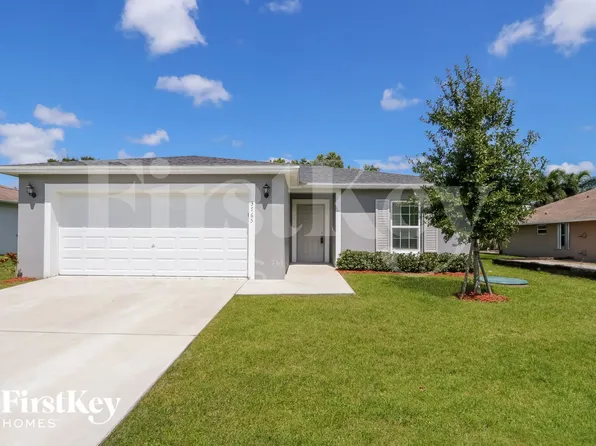 3765 SW Darby Ln, Port Saint Lucie, FL 34953