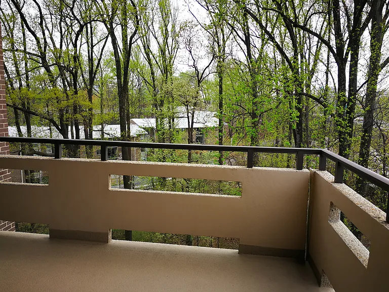 Old Meadow Rd — Photo 12