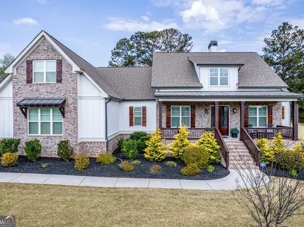 1180 Summerfield Ln, Bogart, GA 30622