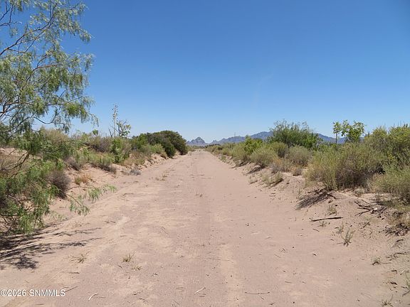 2nd image of Durango Rd
