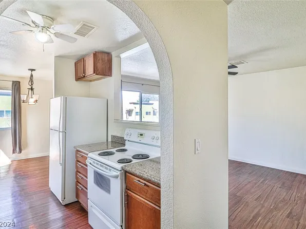 1822 N Decatur Blvd Unit 202, Las Vegas, NV 89108