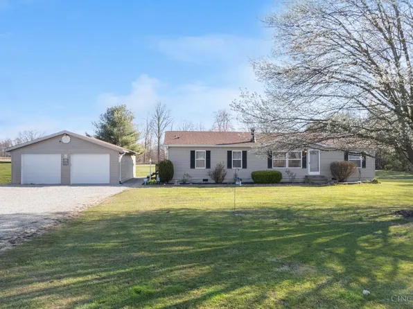 1683 Kelch Rd, Sardinia, OH 45171