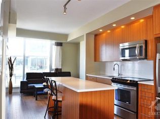 360 Patricia Ave UNIT 618, Ottawa, ON K1Z0A8