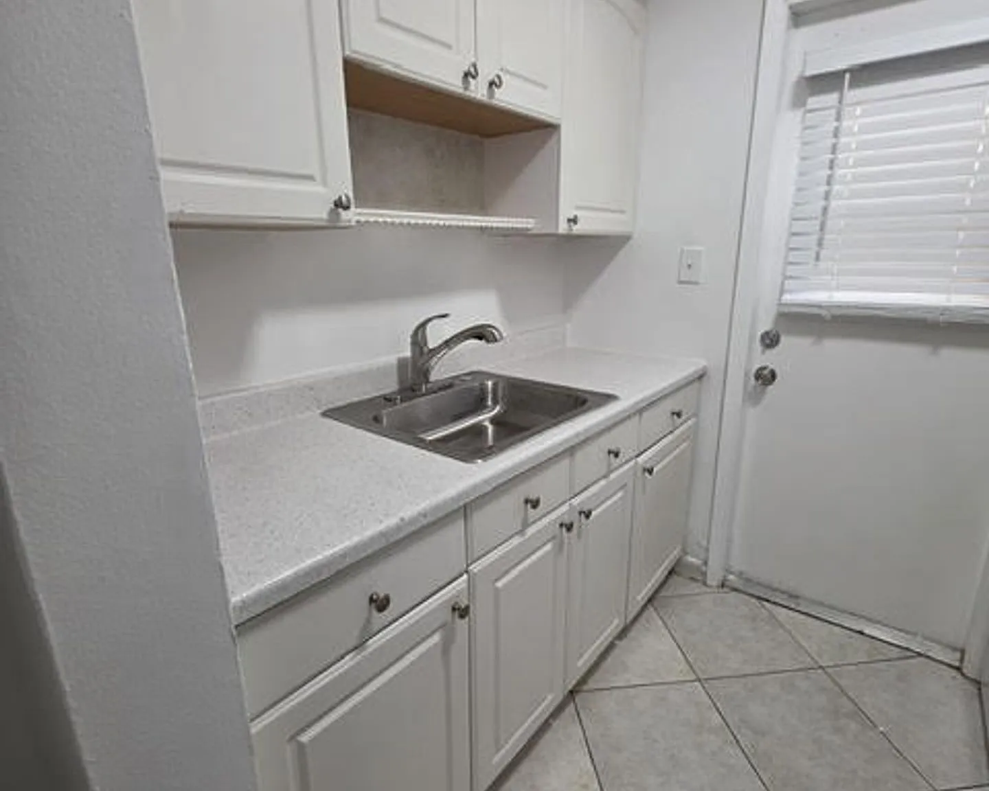 1329 NE 17 Ave Ft. Lauderdale, FL 33304 — Photo 3