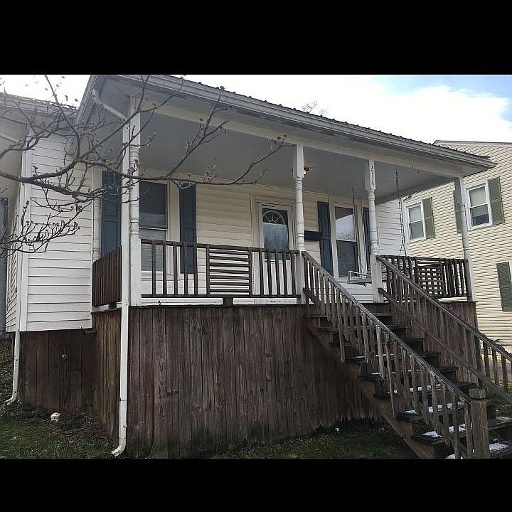 214 Hargrove St, Beckley, WV 25801 Zillow