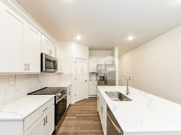 8939 S Franklin John Rd — Photo 3