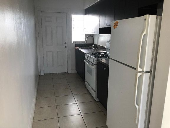 5th image of 7815 Crespi Blvd APT 5