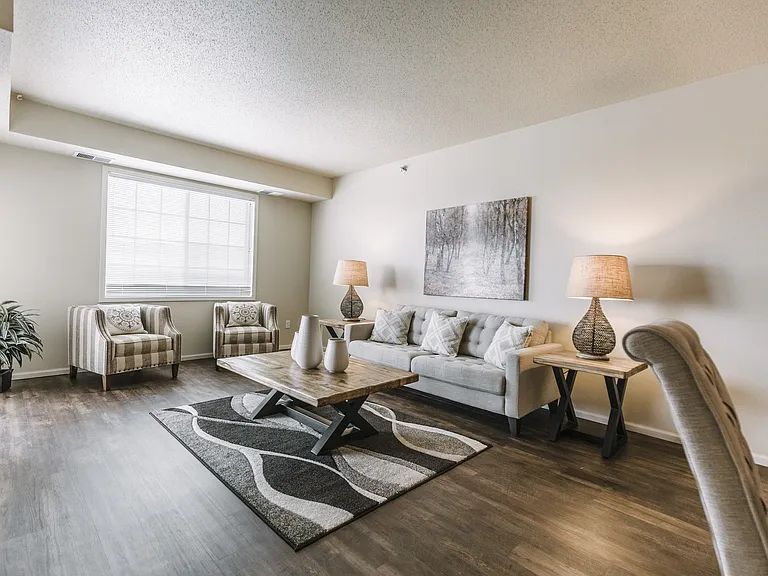 Lakewood Crossing Apartments — Photo 39