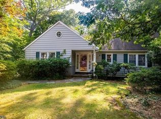 114 Lake Dr W, Wayne, NJ 07470