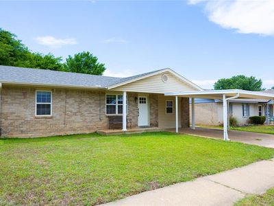 629 S Highland Dr, Mustang, OK, 73064