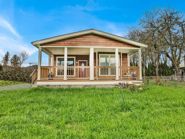 14725 Williams Hwy, Williams, OR 97544