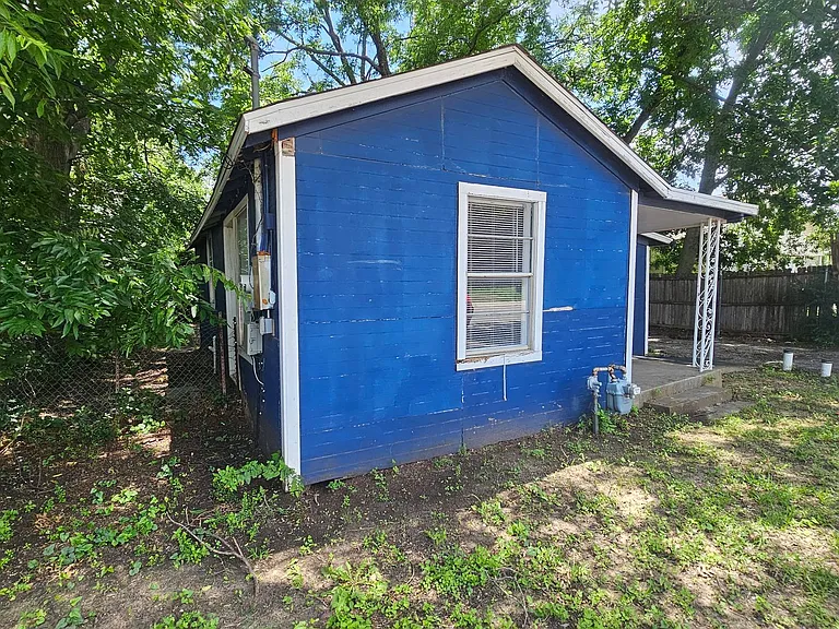 620 Uland St — Photo 2