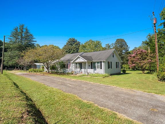3rd image of 280 Williams Dr
