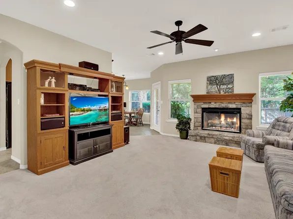 14506 Courtney St, Pinehurst, TX 77362