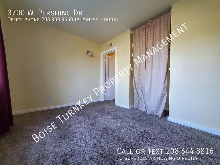 3700 W Pershing Dr — Photo 37