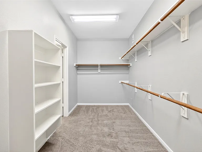 27011 Rockwood Park Ln — Photo 14